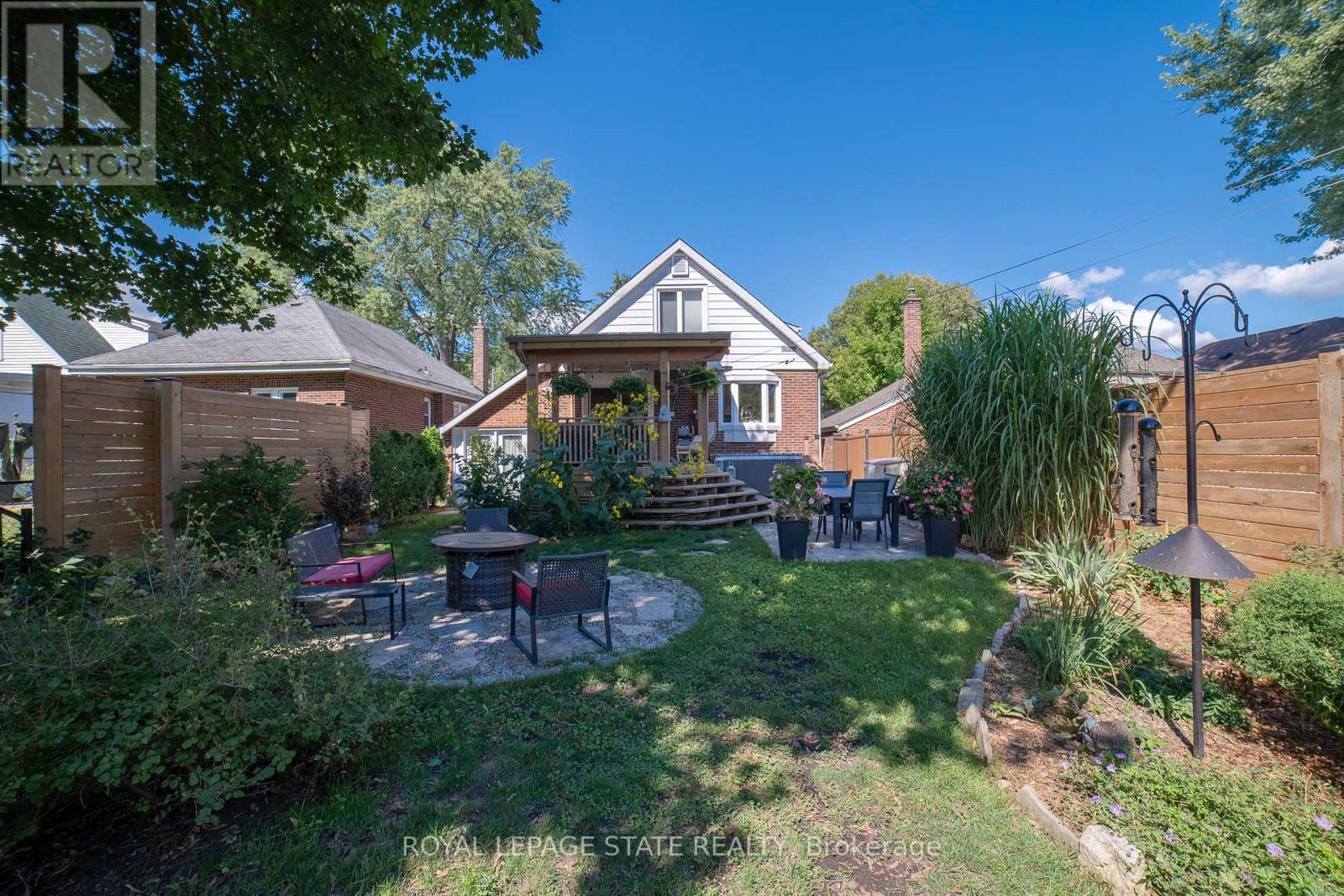 Photo 43 of 38 Kenmore Road, Hamilton ON