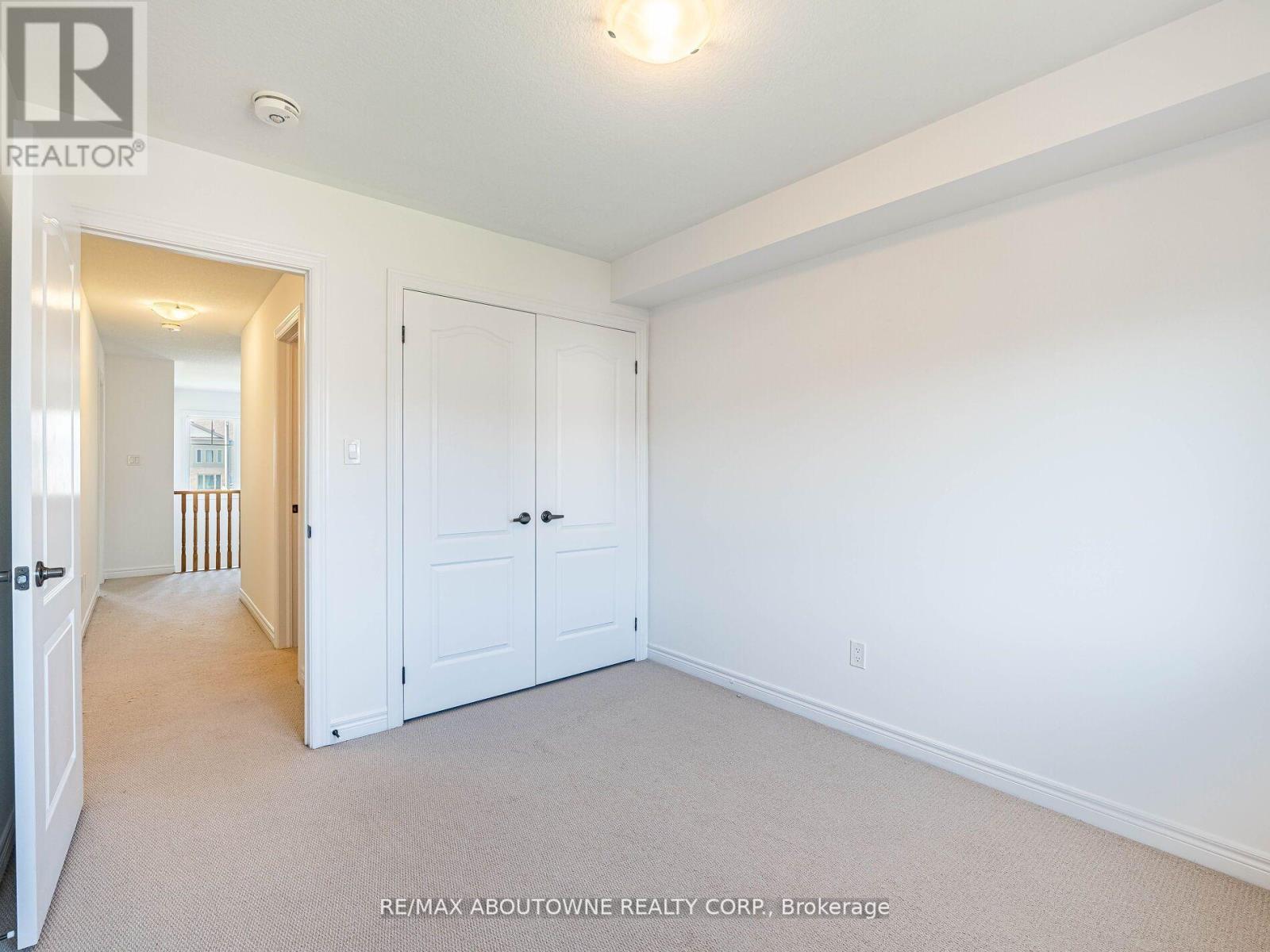 Photo 38 of 62 Skinner Drive, Guelph ON