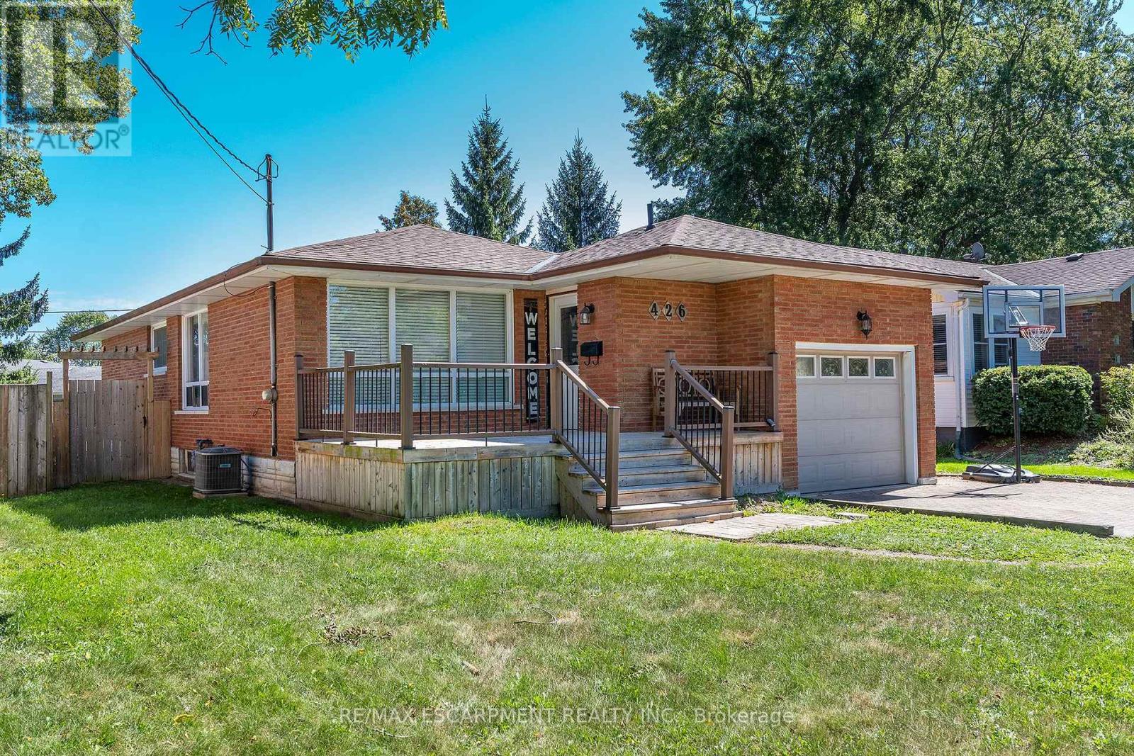 Photo 1 of 426 Clare Avenue, Welland ON