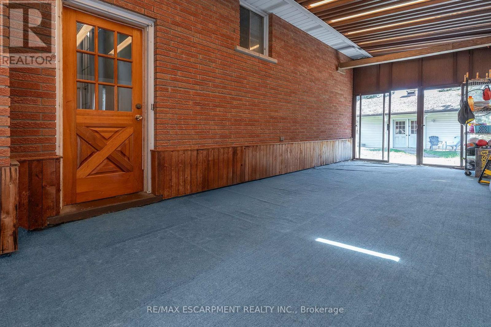 Photo 16 of 426 Clare Avenue, Welland ON