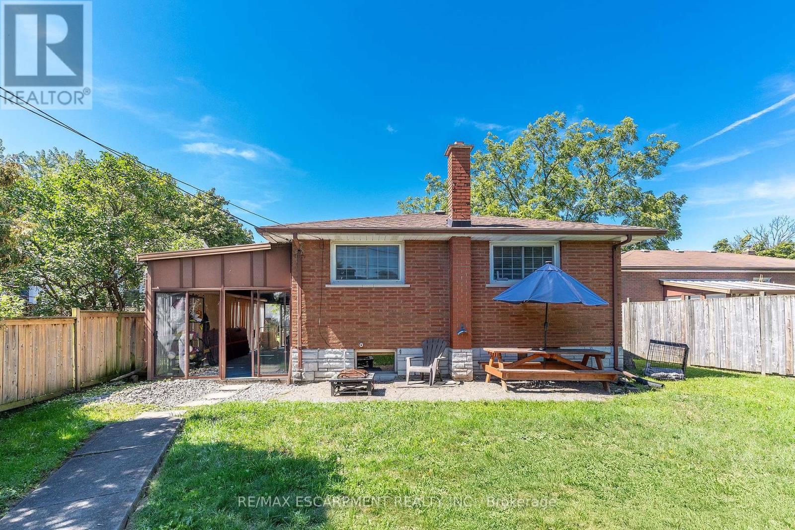 Photo 20 of 426 Clare Avenue, Welland ON