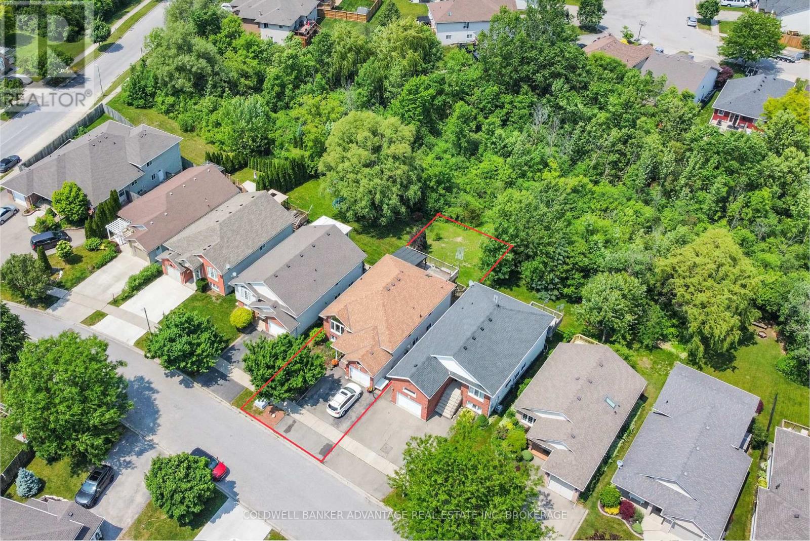 Photo 2 of 40 Gretel Drive, Welland ON