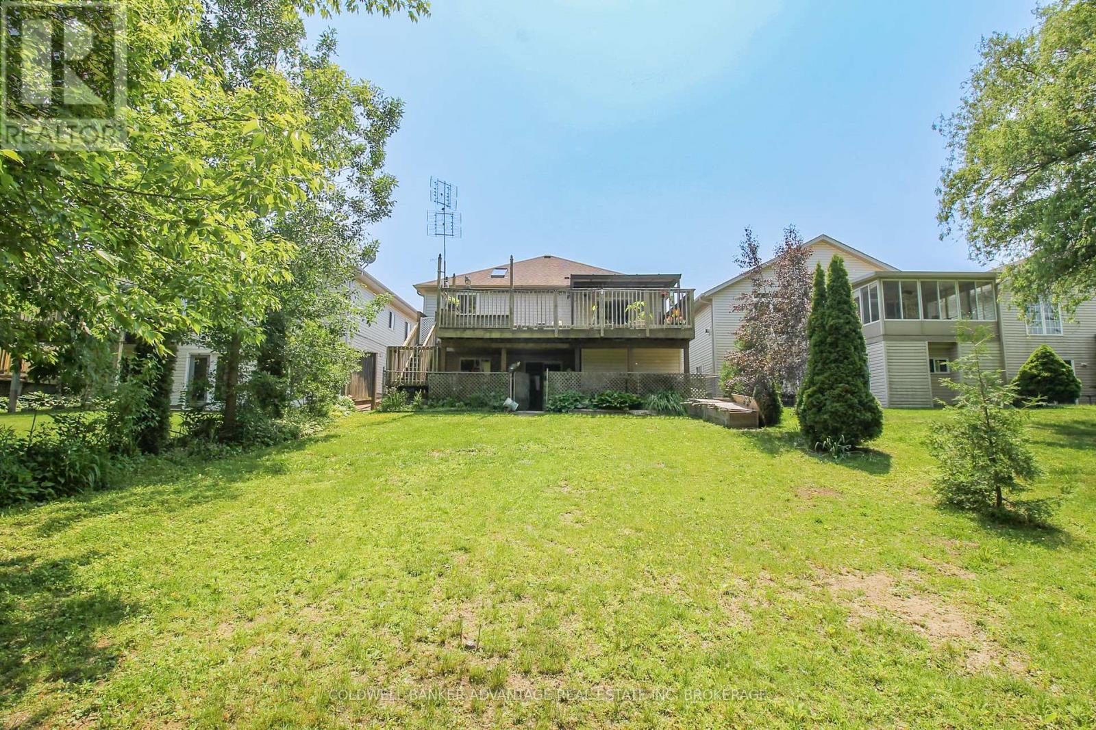 Photo 41 of 40 Gretel Drive, Welland ON