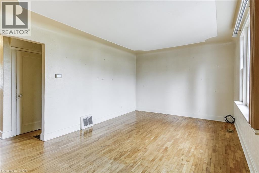 Photo 8 of 187 Edwin Street, Kitchener ON