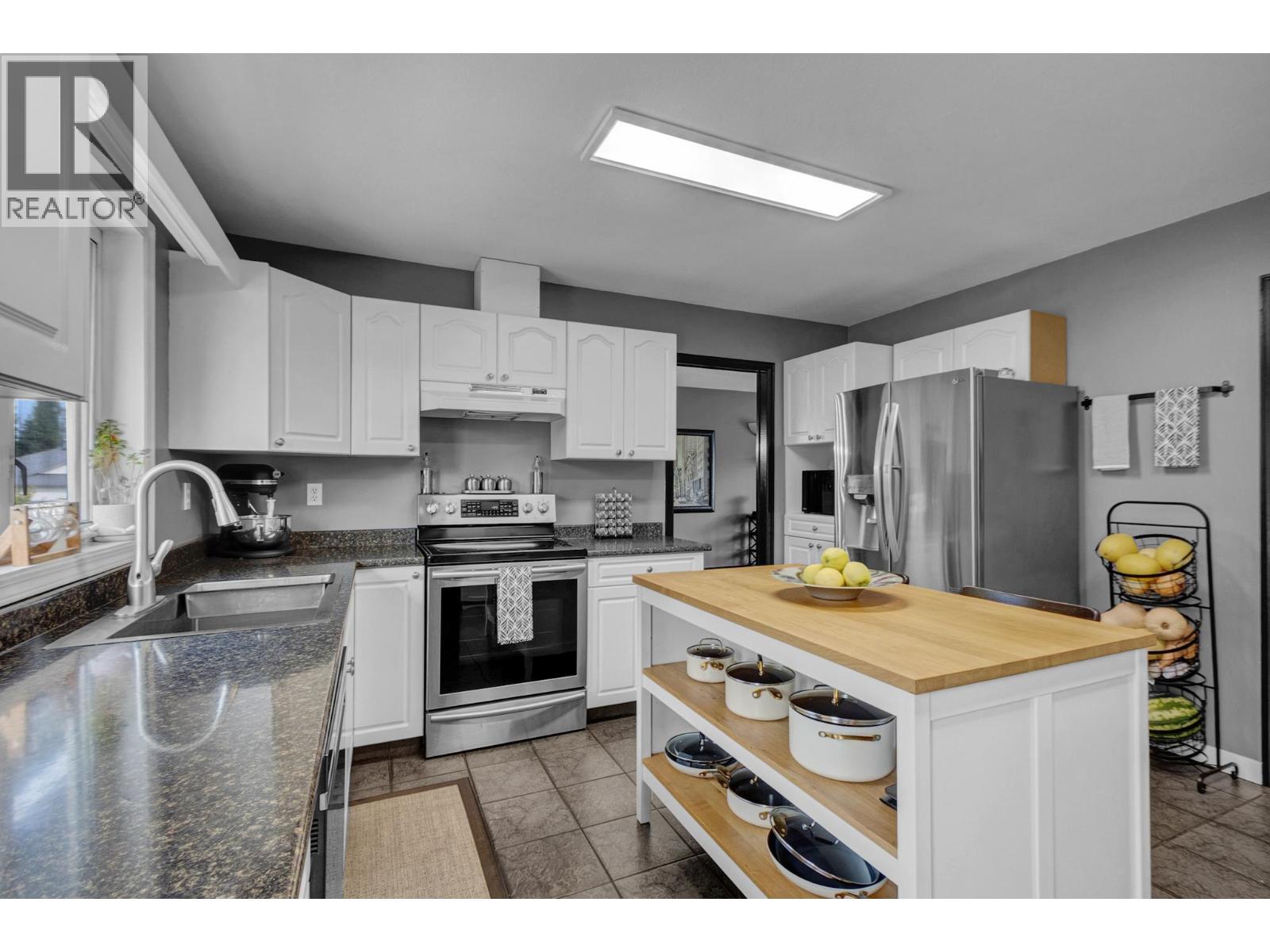 Photo 6 of 4754 Vellencher Road, Prince George BC