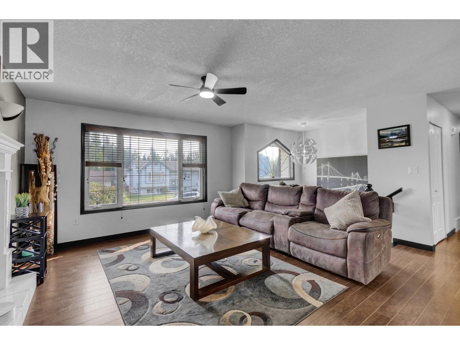Photo 4 of 4754 Vellencher Road, Prince George BC