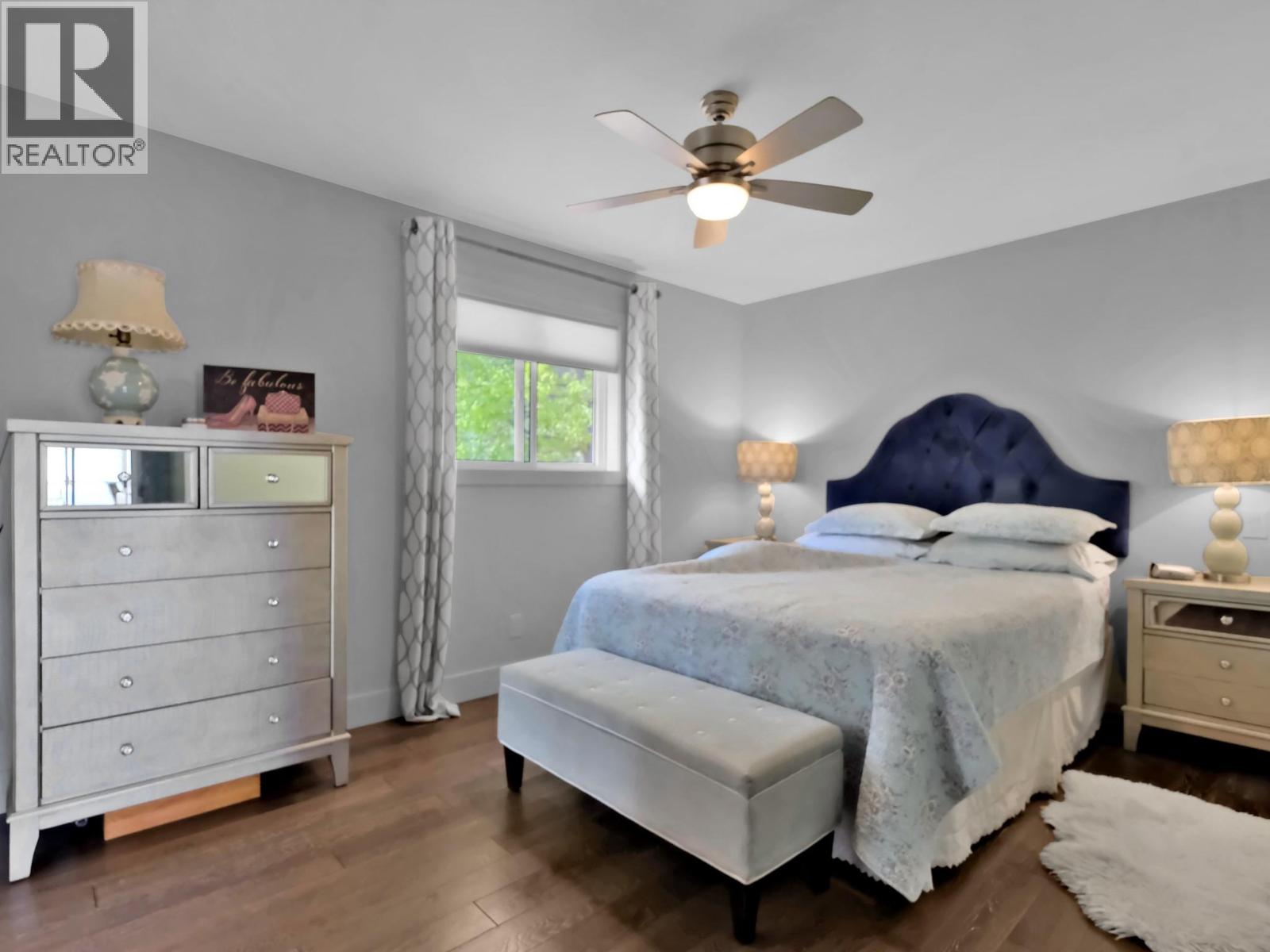 6090 Somerset Avenue, Peachland