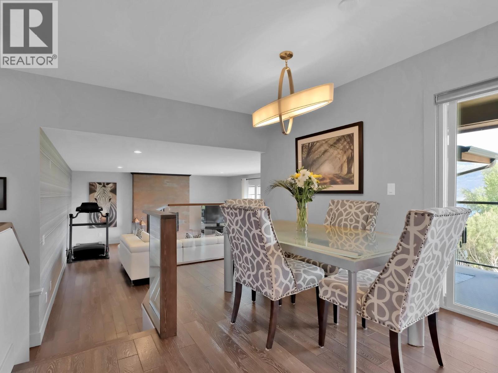 6090 Somerset Avenue, Peachland