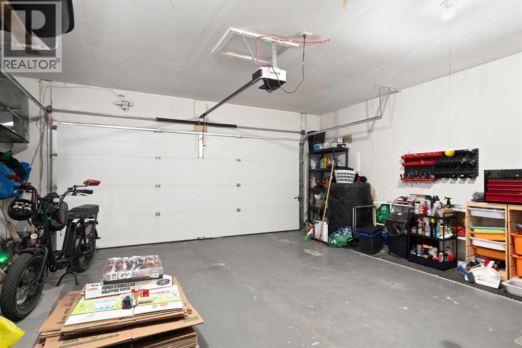 Photo 26 of 818 Hampshire Crescent Ne, High River AB