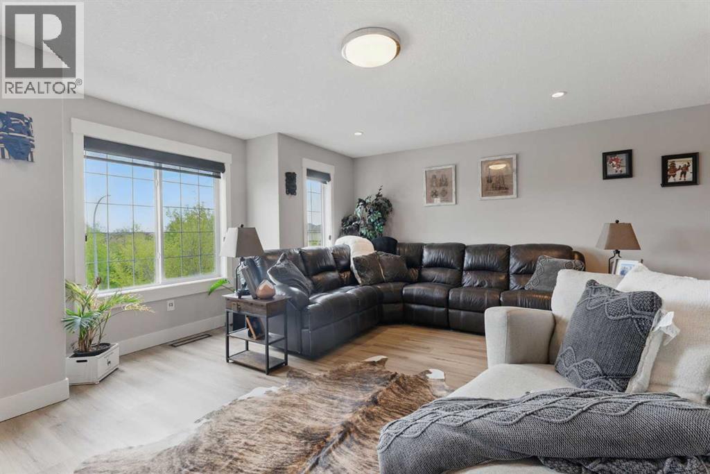 Photo 20 of 151 Bayview Street Sw, Airdrie AB