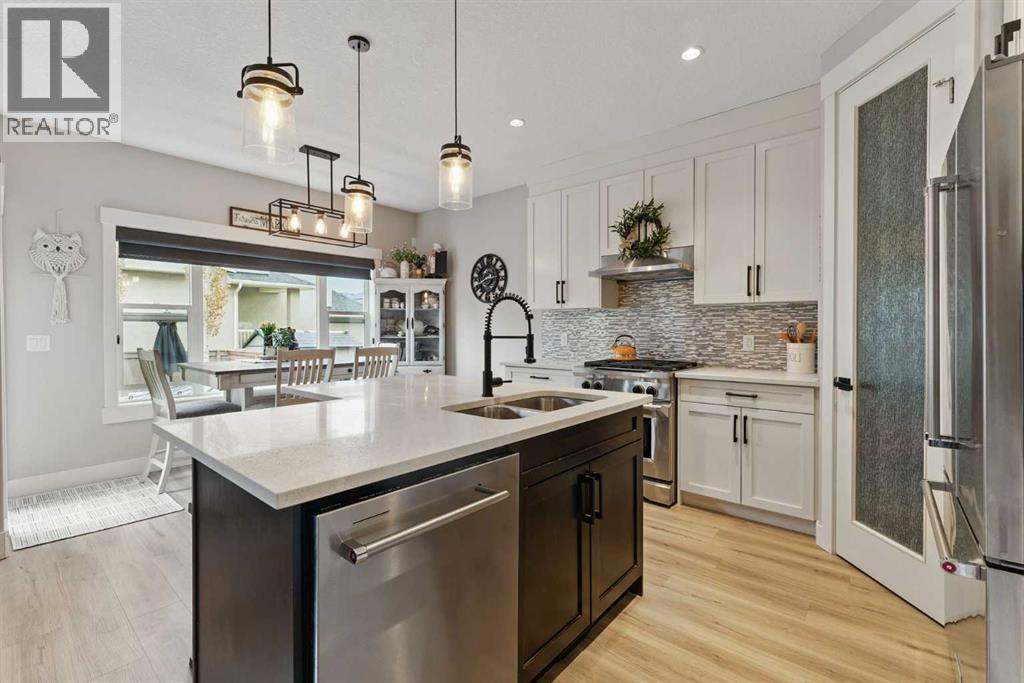 Photo 8 of 151 Bayview Street Sw, Airdrie AB