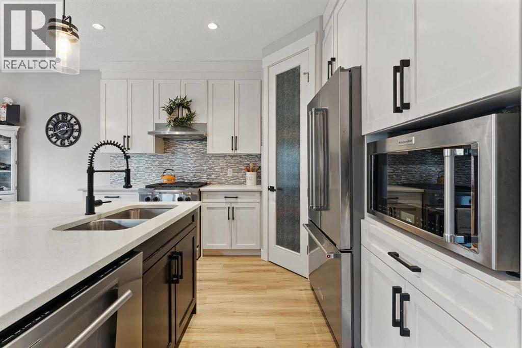 Photo 9 of 151 Bayview Street Sw, Airdrie AB