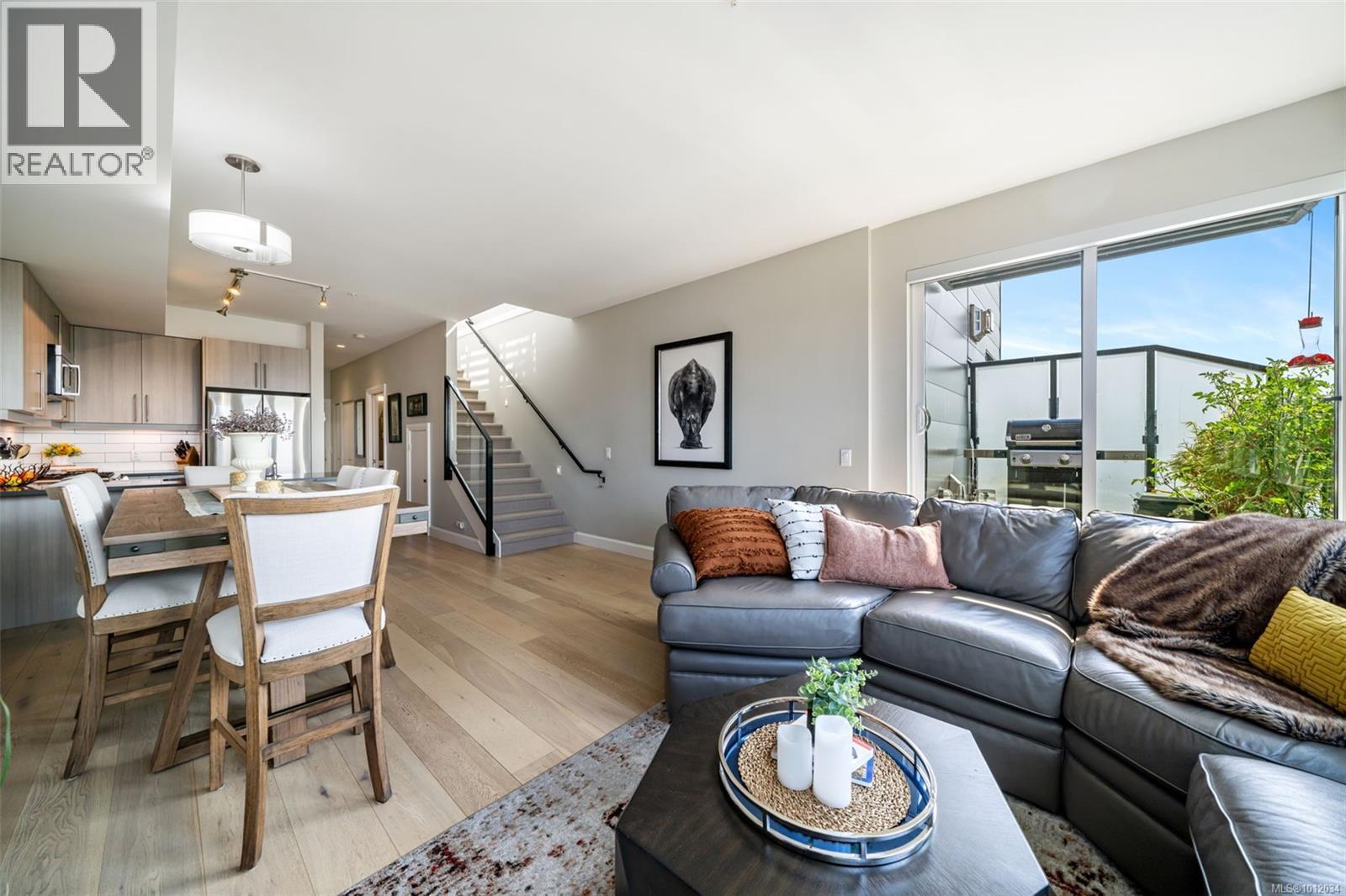 Photo 1 of 407 595 Pandora Ave, Victoria BC