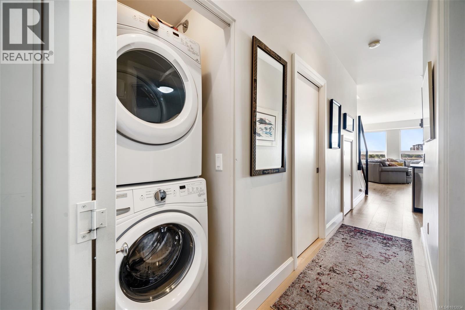 Photo 32 of 407 595 Pandora Ave, Victoria BC