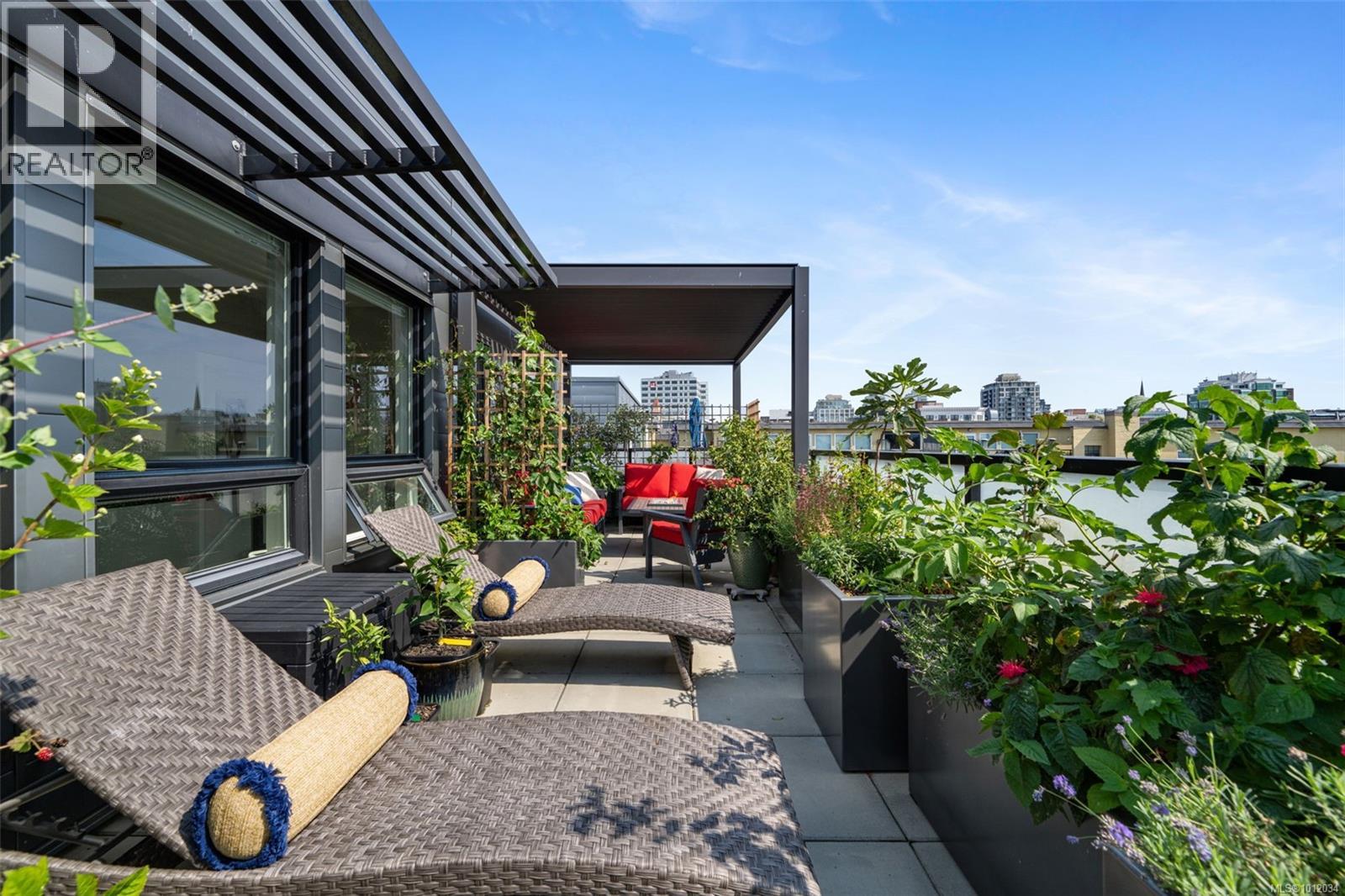 Photo 36 of 407 595 Pandora Ave, Victoria BC