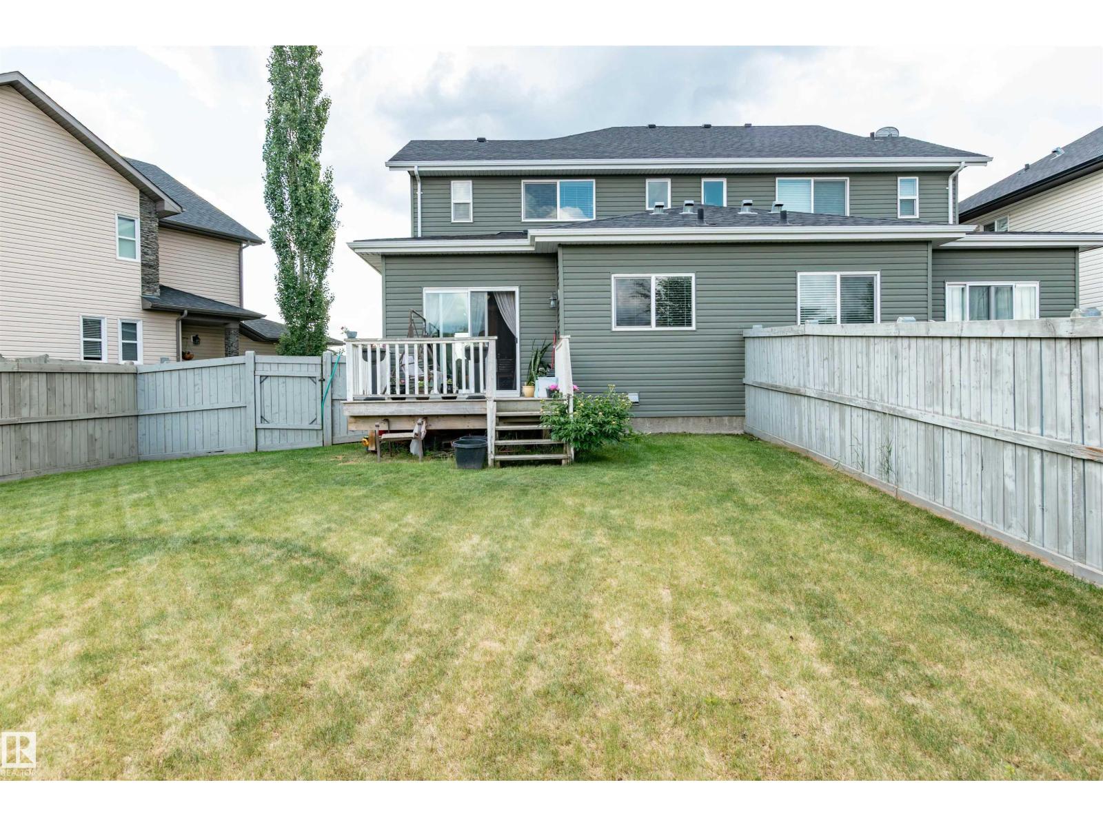 Photo 31 of 7526 Ellesmere Wy, Sherwood Park AB