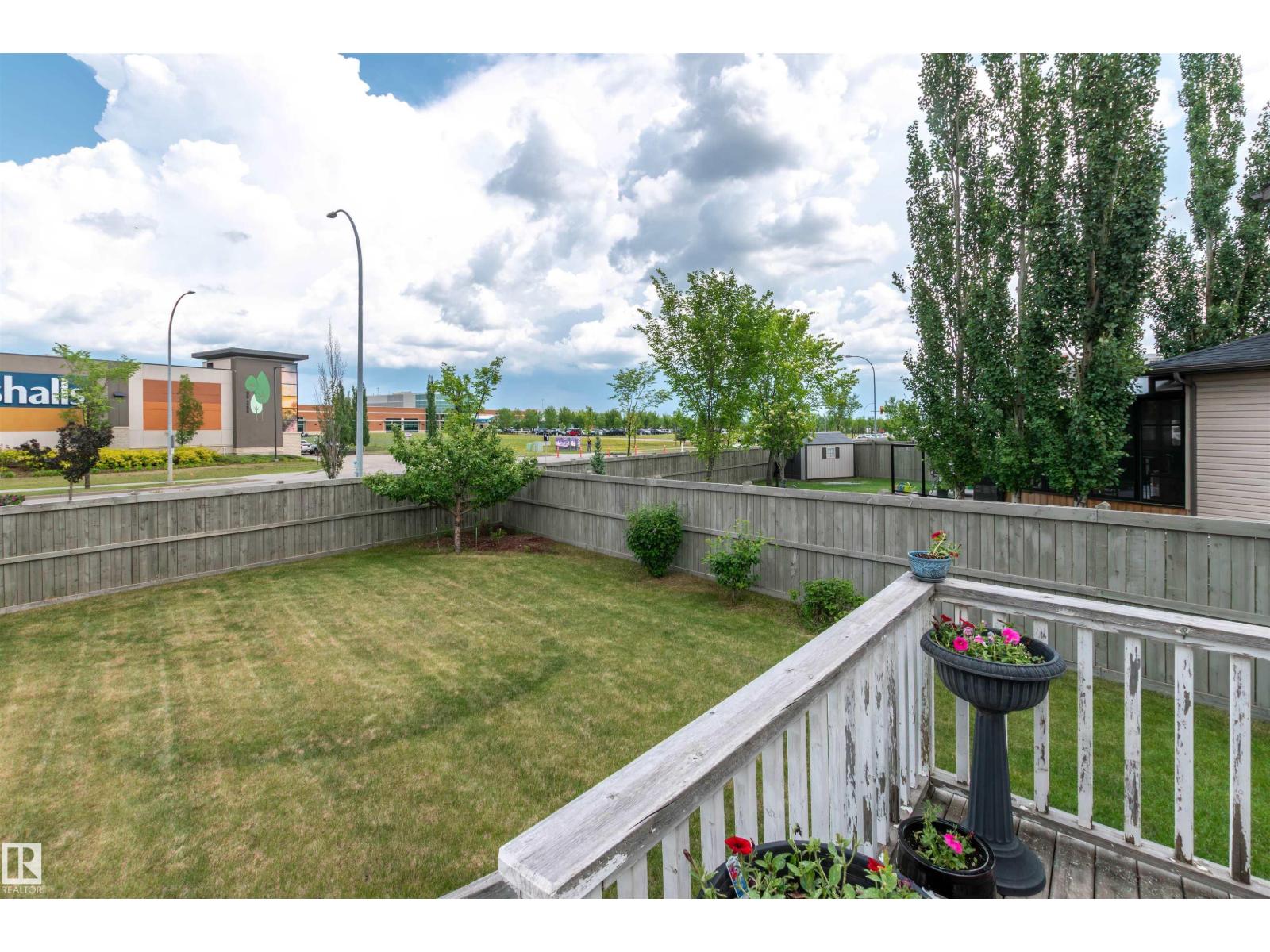 Photo 33 of 7526 Ellesmere Wy, Sherwood Park AB