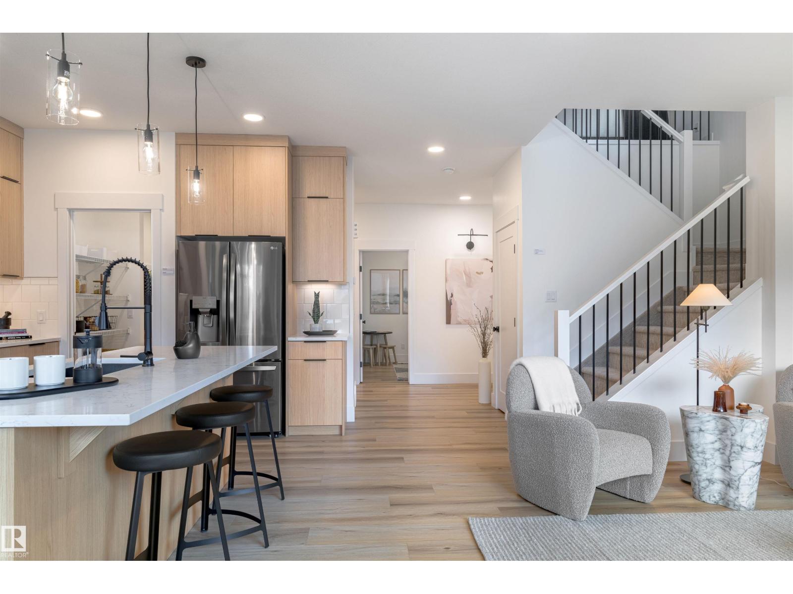 Photo 15 of 367 Glenridding Ravine Rd Sw, Edmonton AB