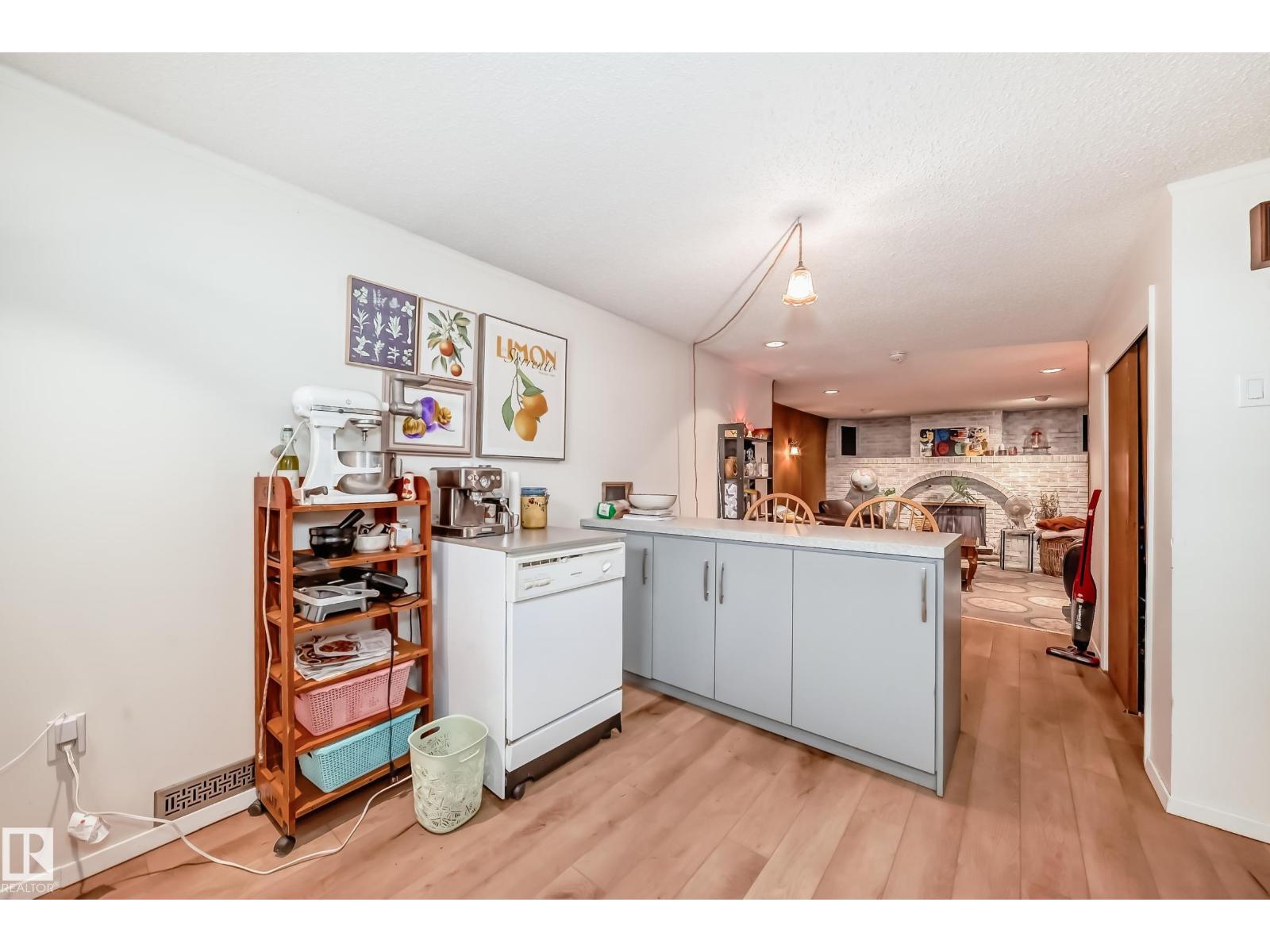 Photo 31 of 10511 135 B Av Nw, Edmonton AB