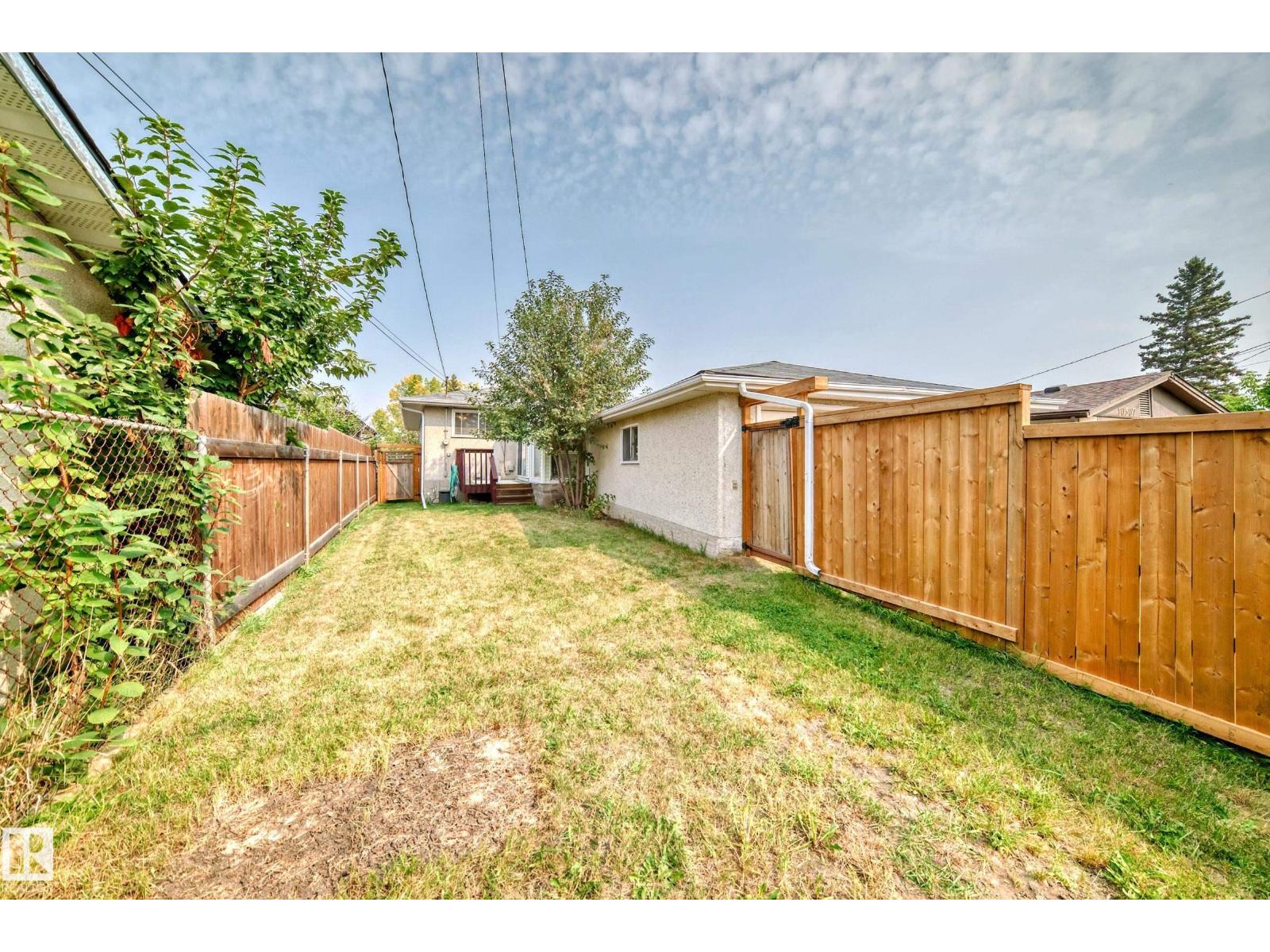 Photo 43 of 10511 135 B Av Nw, Edmonton AB