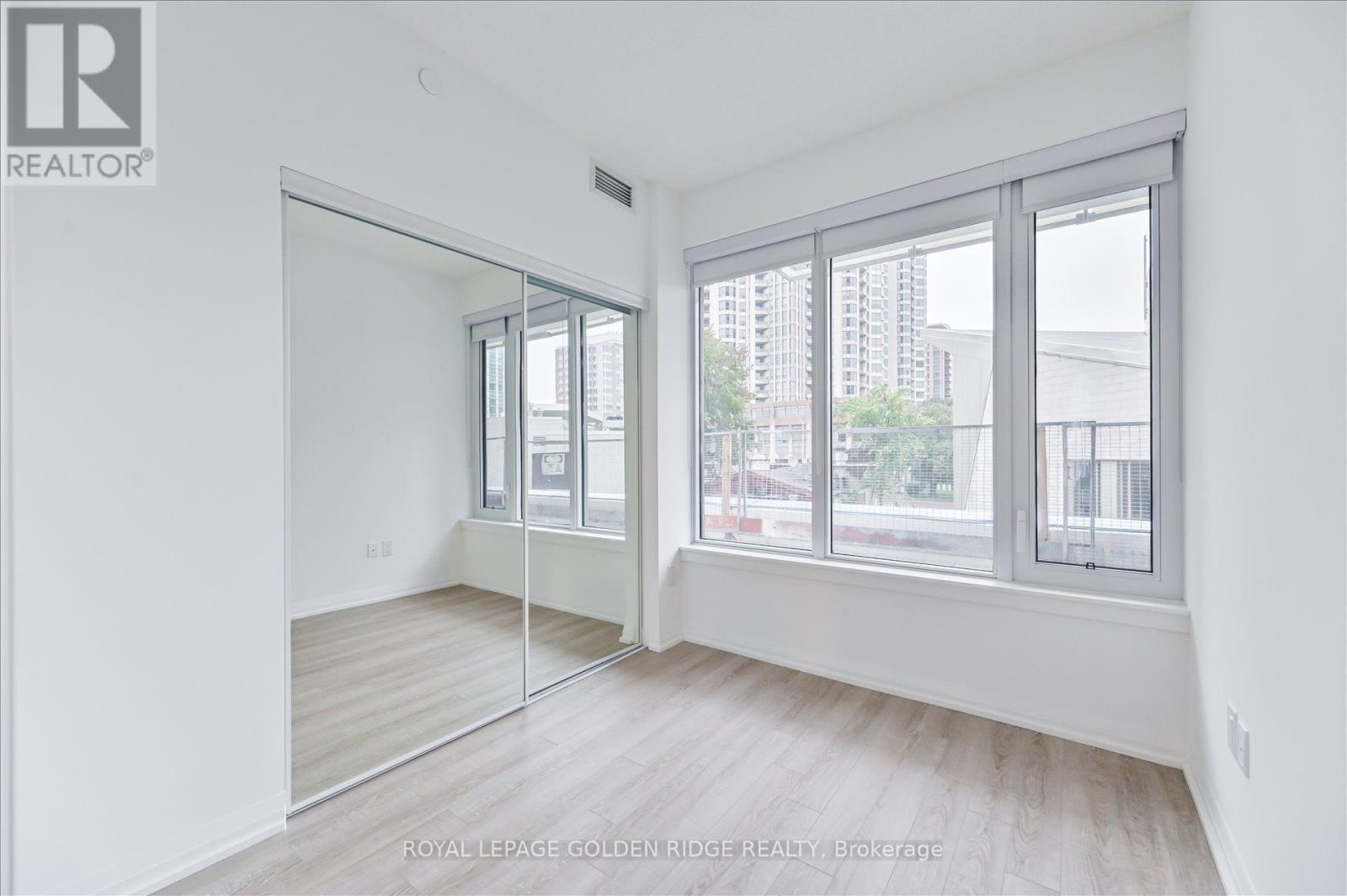 Photo 13 of 316 Rm 1 75 Canterbury Place, Toronto ON