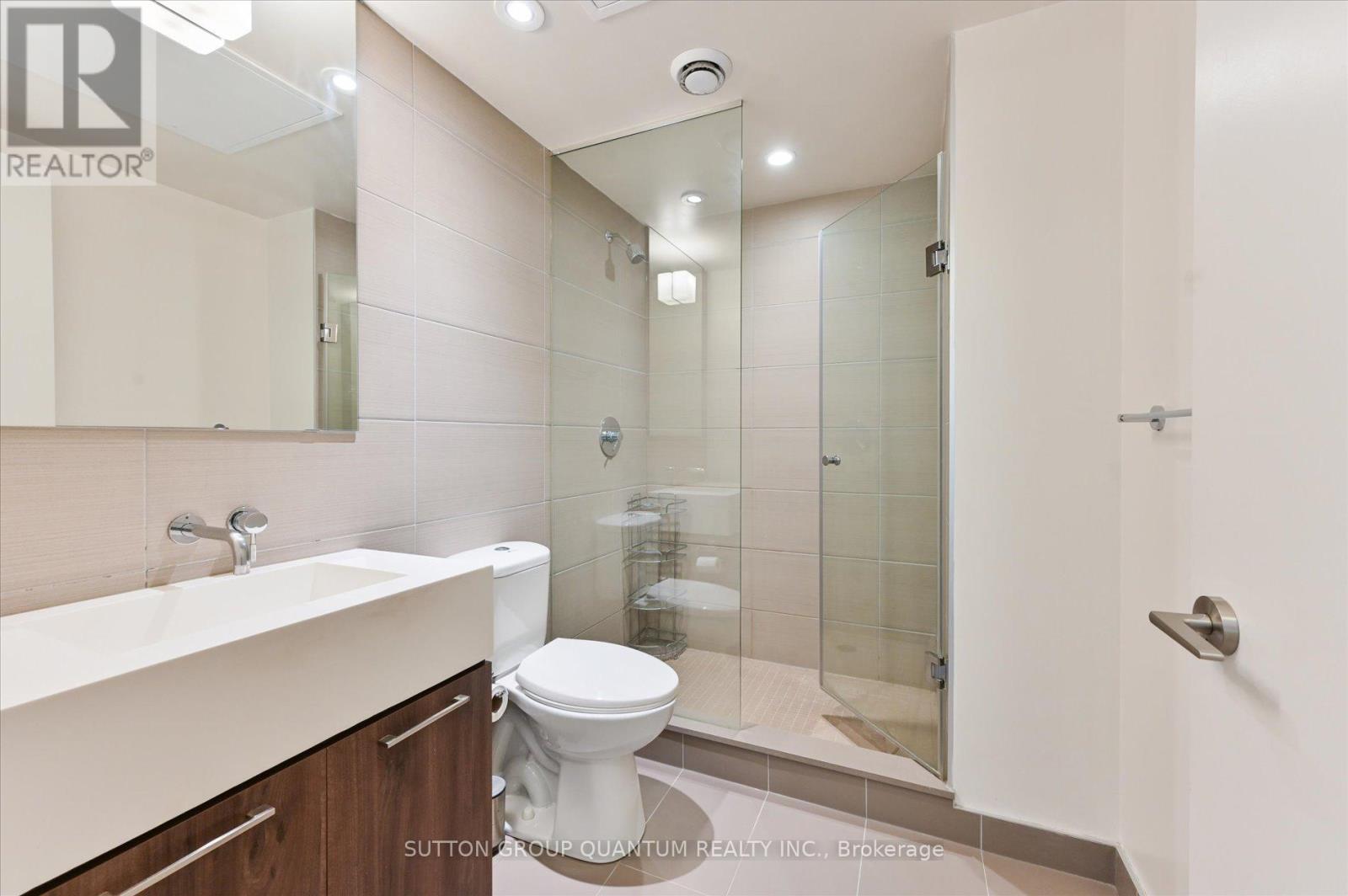 Photo 15 of 340 461 Adelaide Street W, Toronto ON
