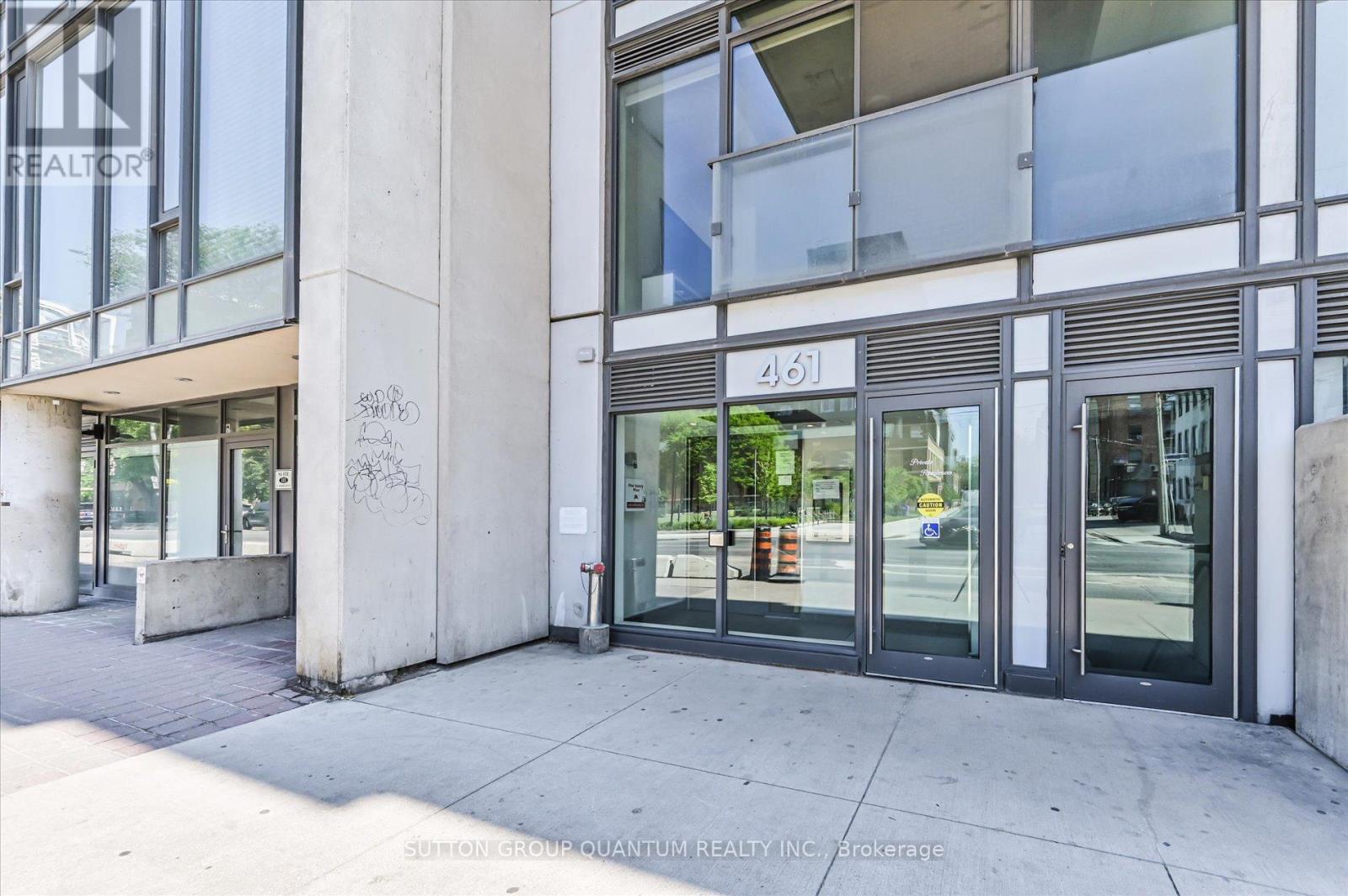 Photo 2 of 340 461 Adelaide Street W, Toronto ON
