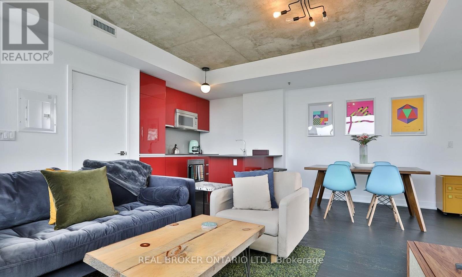 Photo 2 of 1021 20 Minowan Miikan Lane, Toronto ON