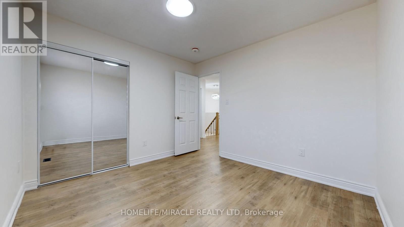 Photo 40 of 17 Beaverhall Road, Brampton ON