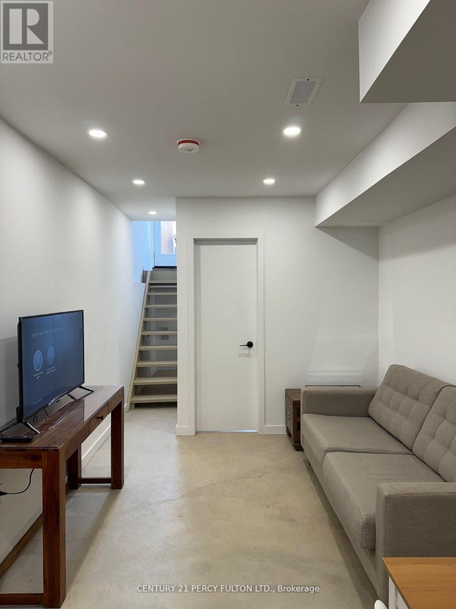 Photo 18 of Bsmt 890 Ossington Avenue, Toronto ON
