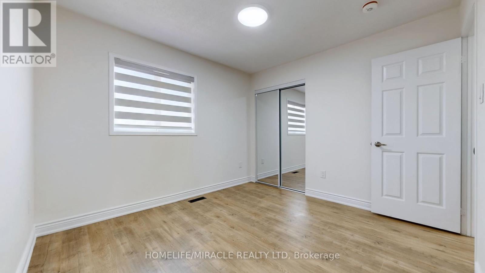 Photo 39 of 17 Beaverhall Road, Brampton ON