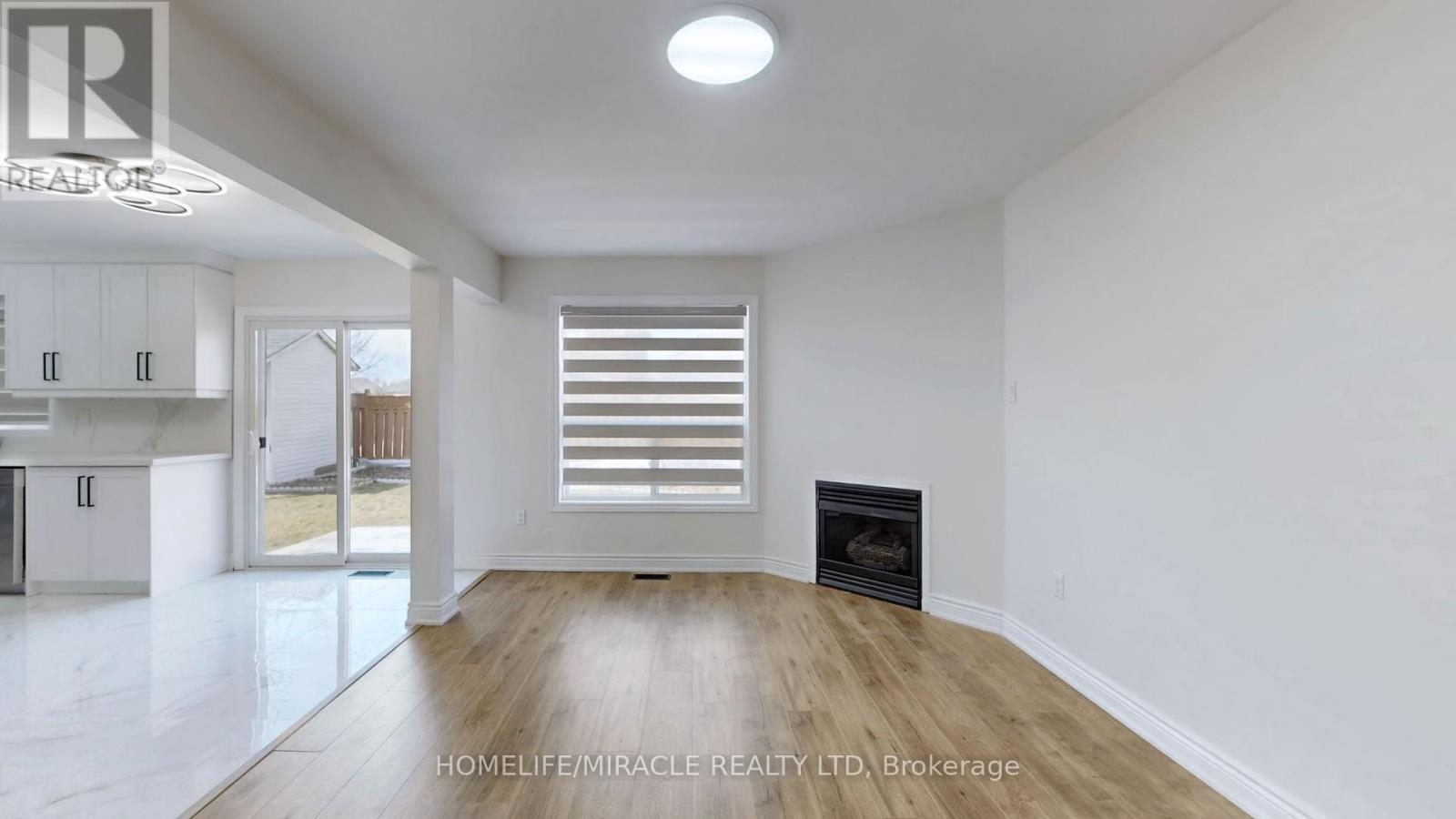 Photo 9 of 17 Beaverhall Road, Brampton ON