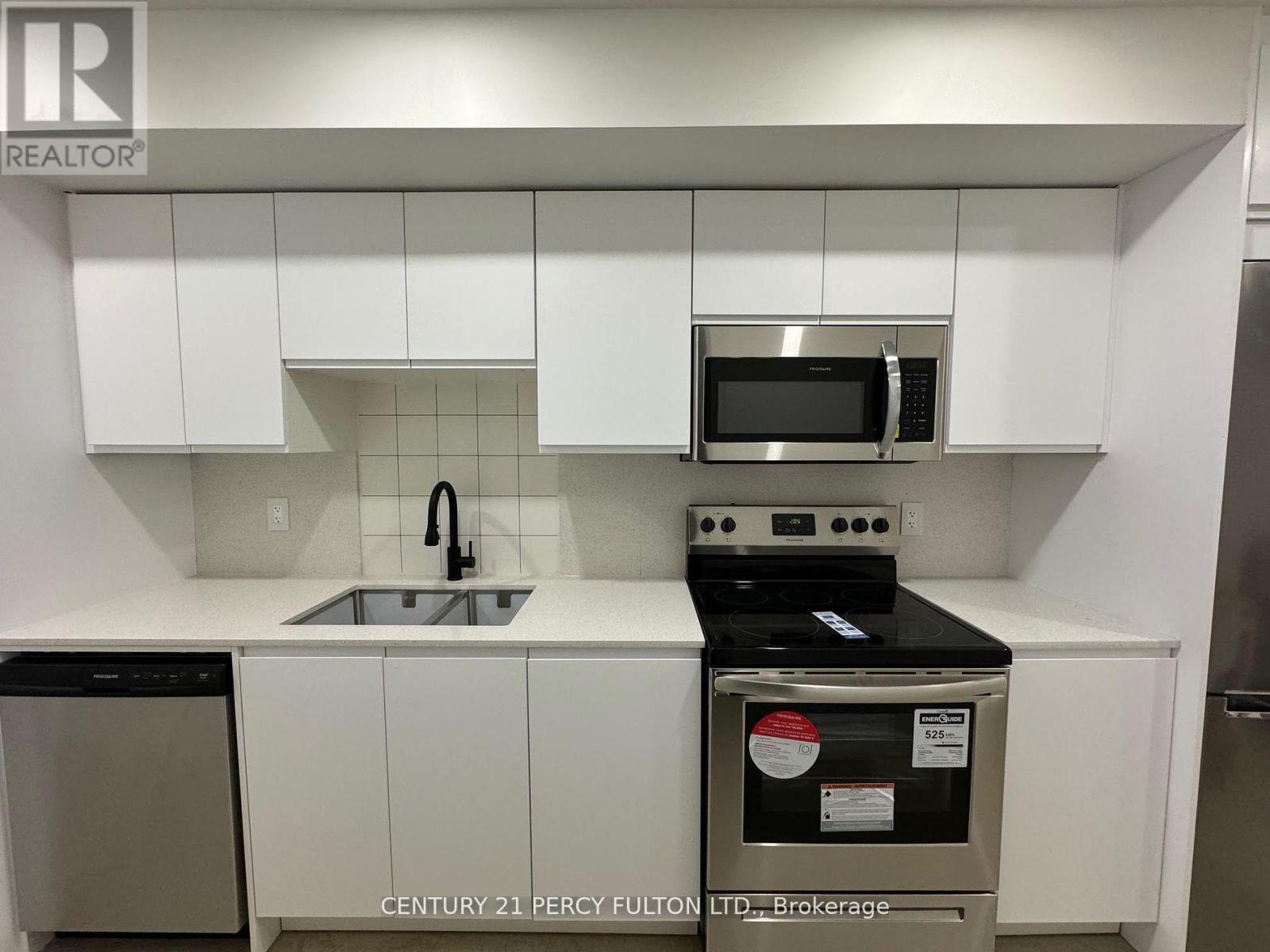 Photo 15 of Bsmt 890 Ossington Avenue, Toronto ON