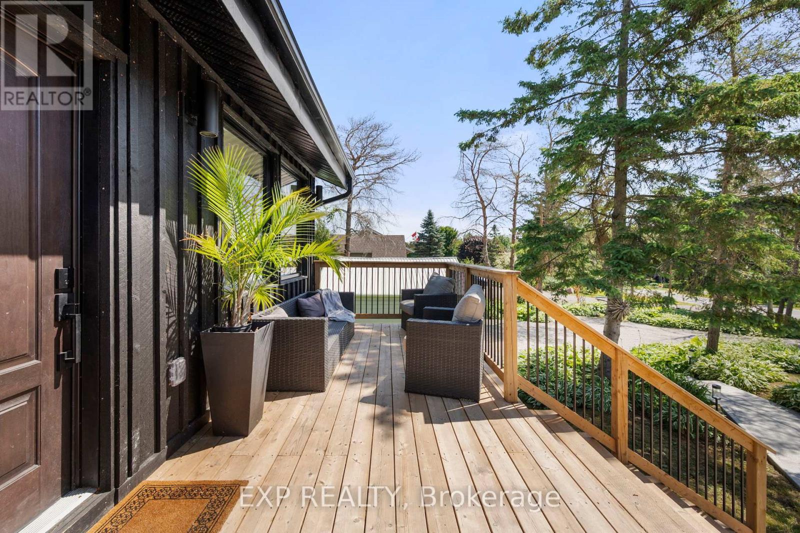 Photo 4 of 24 Shelswell Boulevard, Oromedonte ON