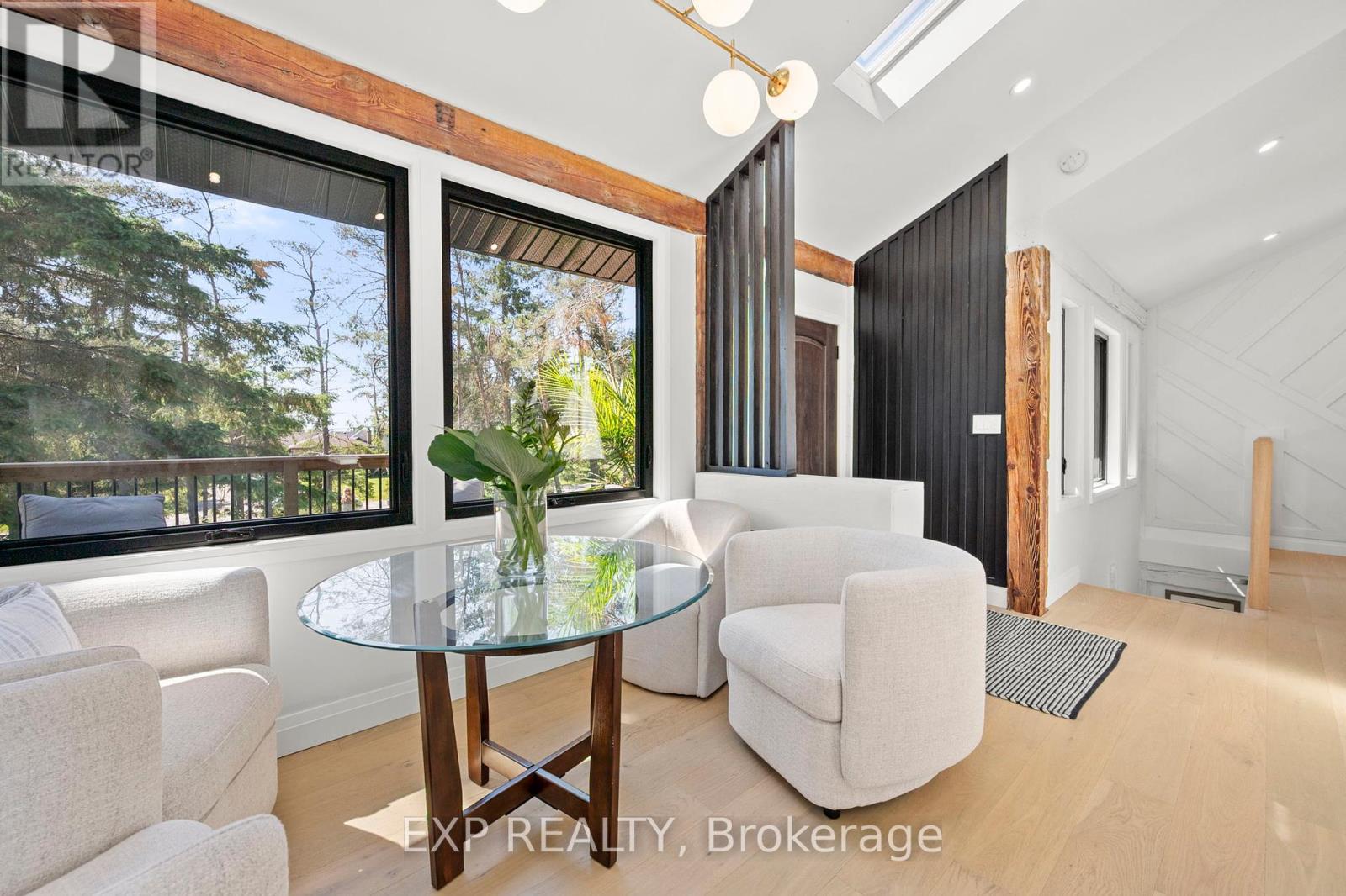 Photo 9 of 24 Shelswell Boulevard, Oromedonte ON