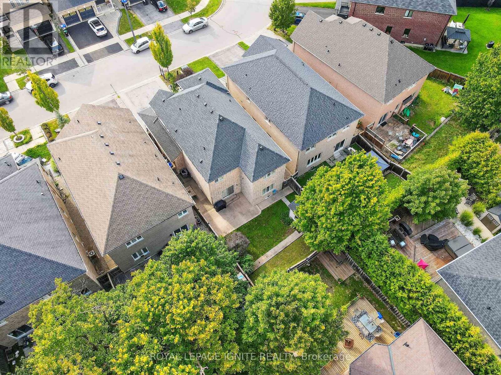 Photo 49 of 95 Chelsea Crescent, Bradford West Gwillimbury ON
