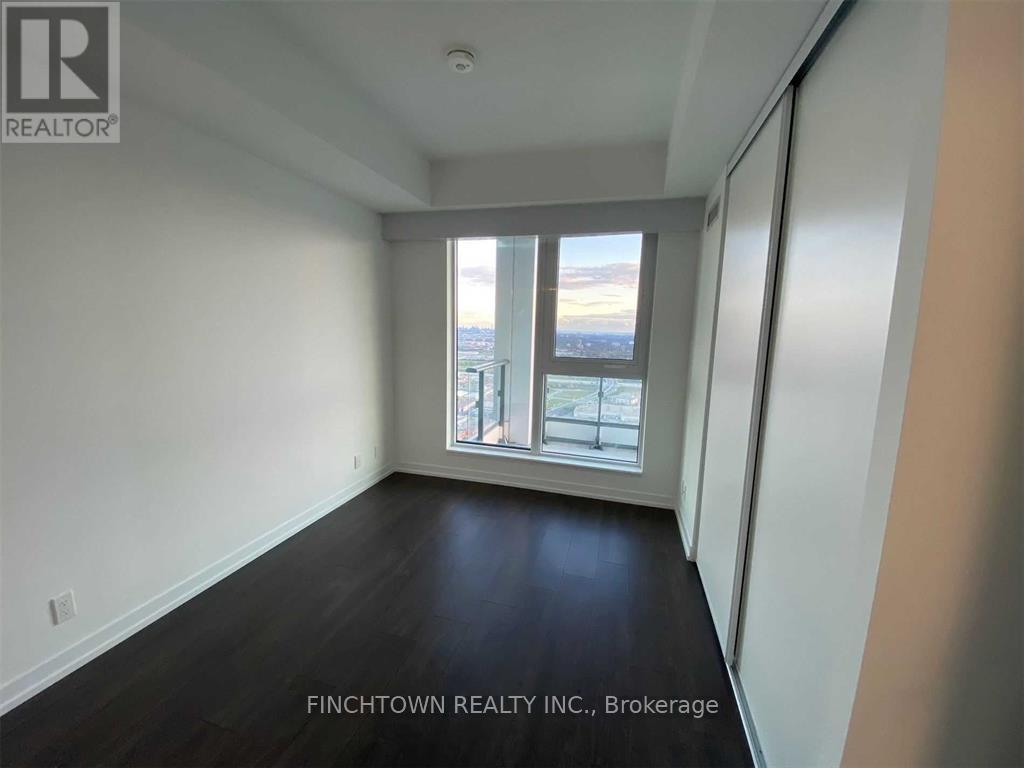 Photo 12 of 6109 950 Portage Parkway, Vaughan ON
