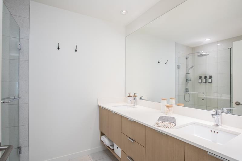 Photo 24 of 44 16561 17 A Avenue, Surrey BC