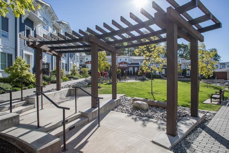 Photo 26 of 44 16561 17 A Avenue, Surrey BC