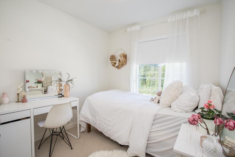 Photo 16 of 44 16561 17 A Avenue, Surrey BC