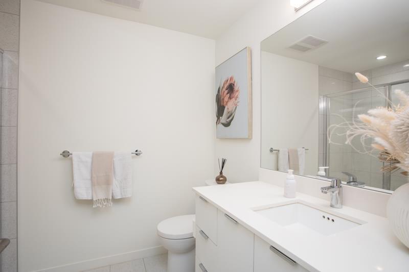 Photo 20 of 44 16561 17 A Avenue, Surrey BC