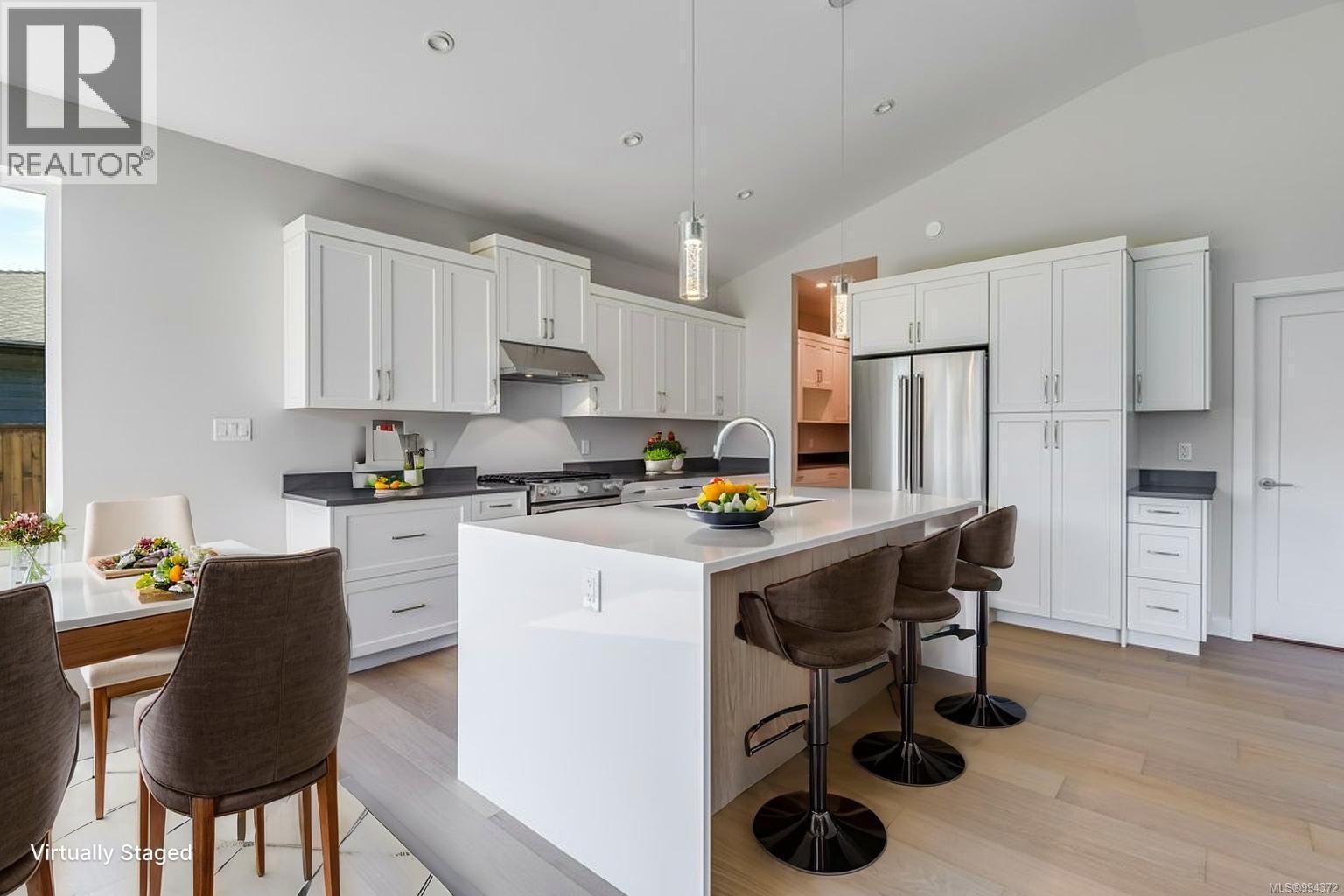 754 Sitka St, Campbell River