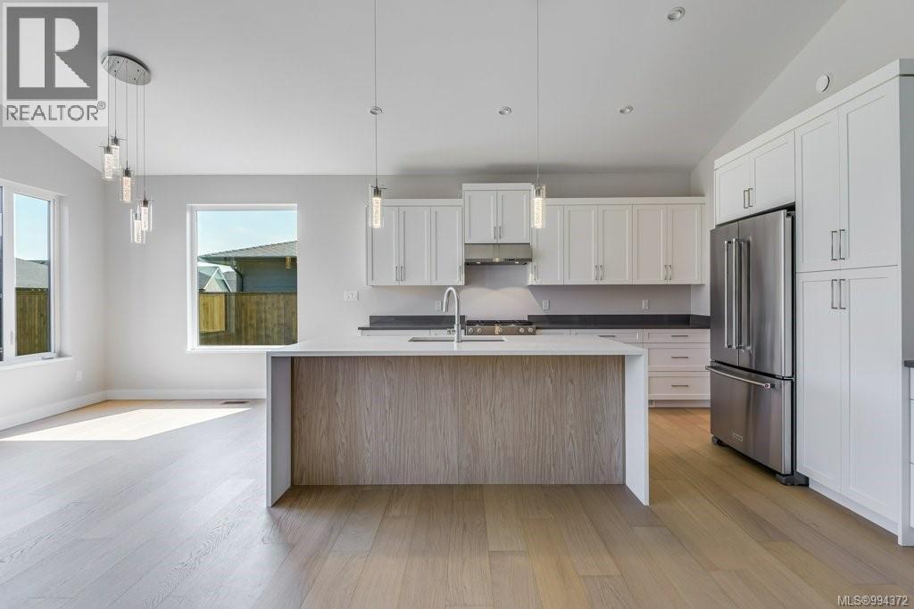 754 Sitka St, Campbell River