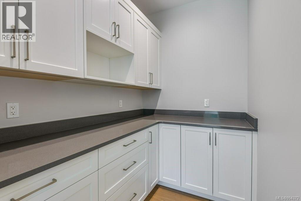 754 Sitka St, Campbell River