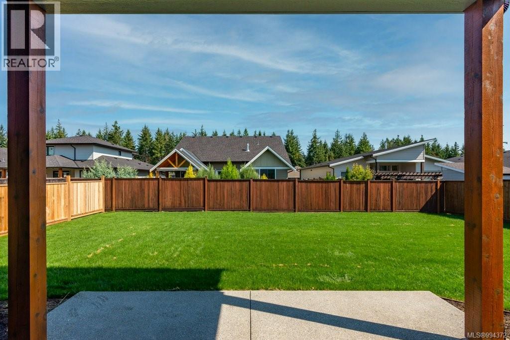 754 Sitka St, Campbell River