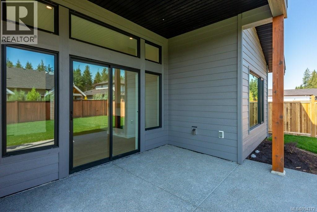 754 Sitka St, Campbell River