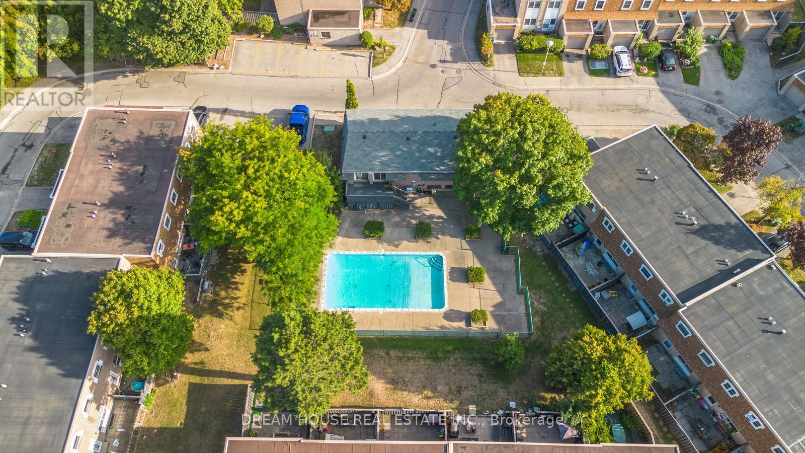 Photo 43 of 106 850 Huntingwood Drive, Toronto ON