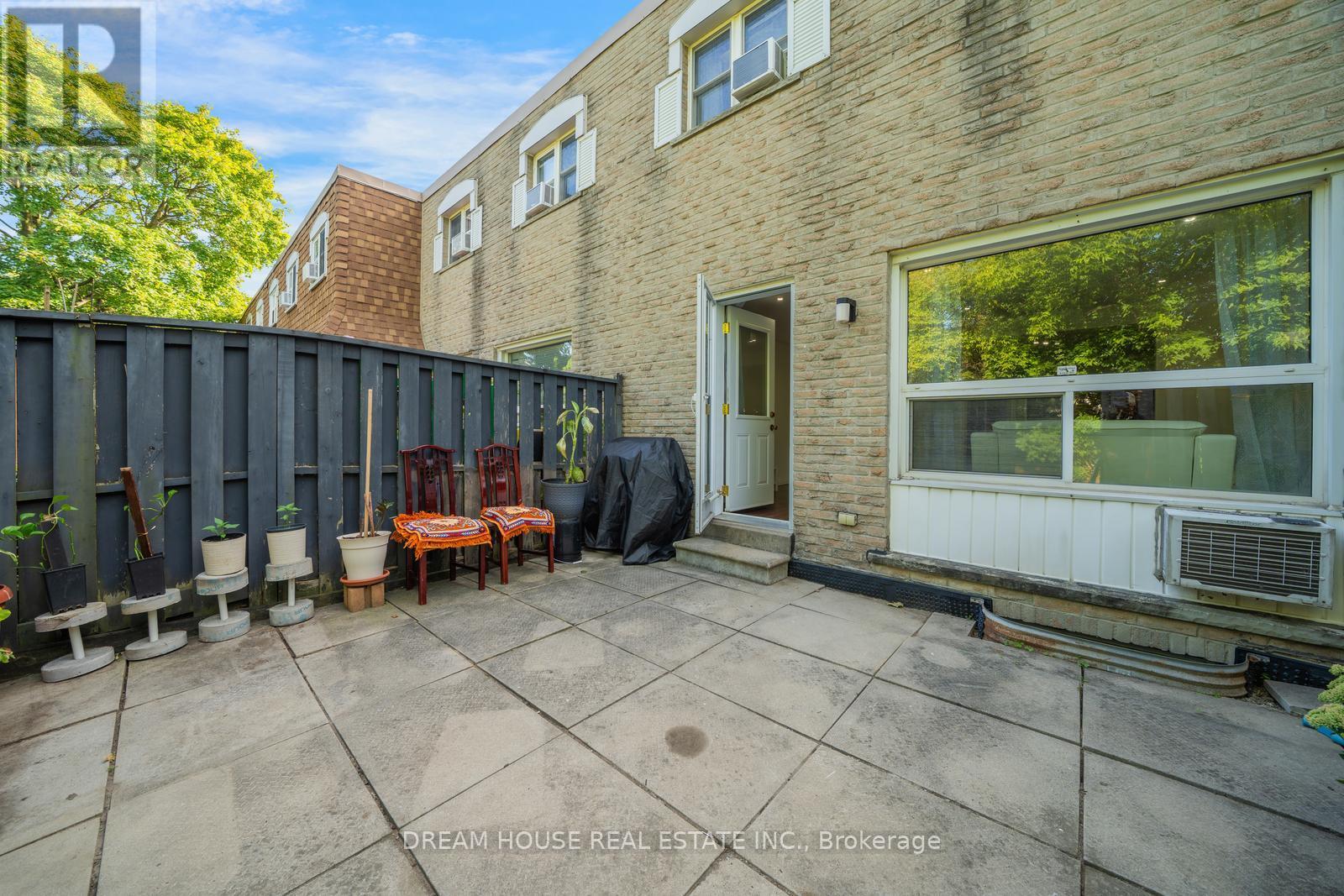 Photo 40 of 106 850 Huntingwood Drive, Toronto ON