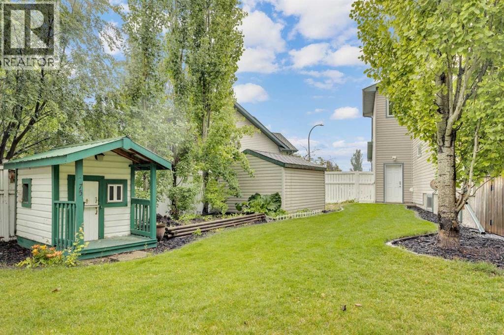 Photo 39 of 39 Reighley Close, Red Deer AB