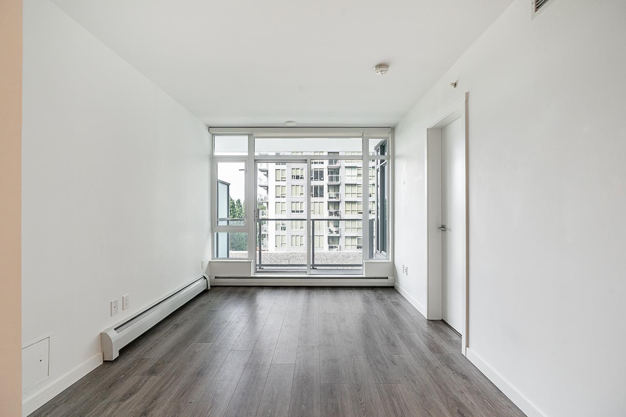 Photo 11 of 614 13350 Central Avenue, Surrey BC